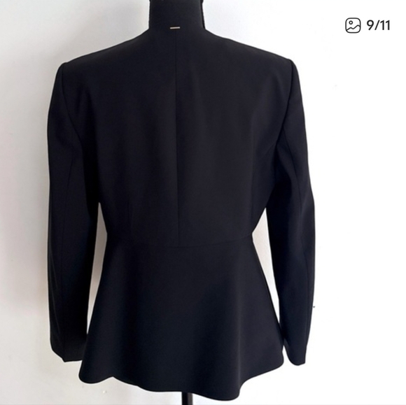 BOSS Hugo Boss Virgin Wool Minimalistic Quiet Luxury Black Button Blazer Jacket - Picture 3 of 5
